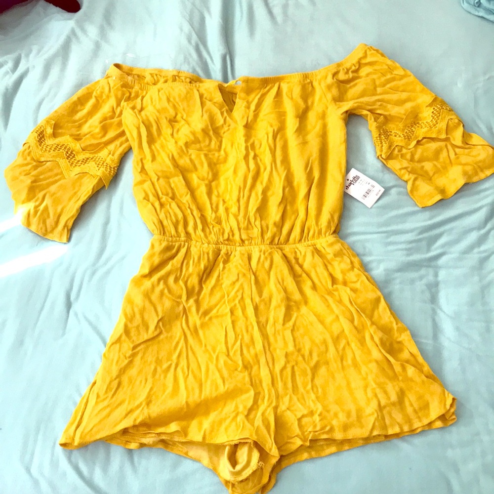 Charlotte Russell never worn yellow romper - Picture 1 of 1